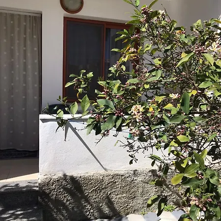 Vila Cano Δυρράχιο