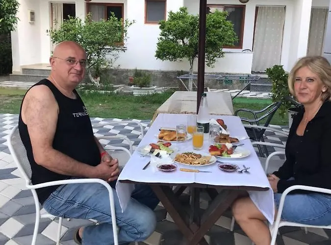 בית הארחה Vila Cano