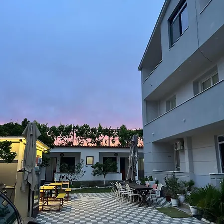 Cano Boutique بيت ضيافة دراس