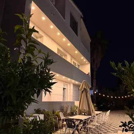 Cano Boutique دراس
